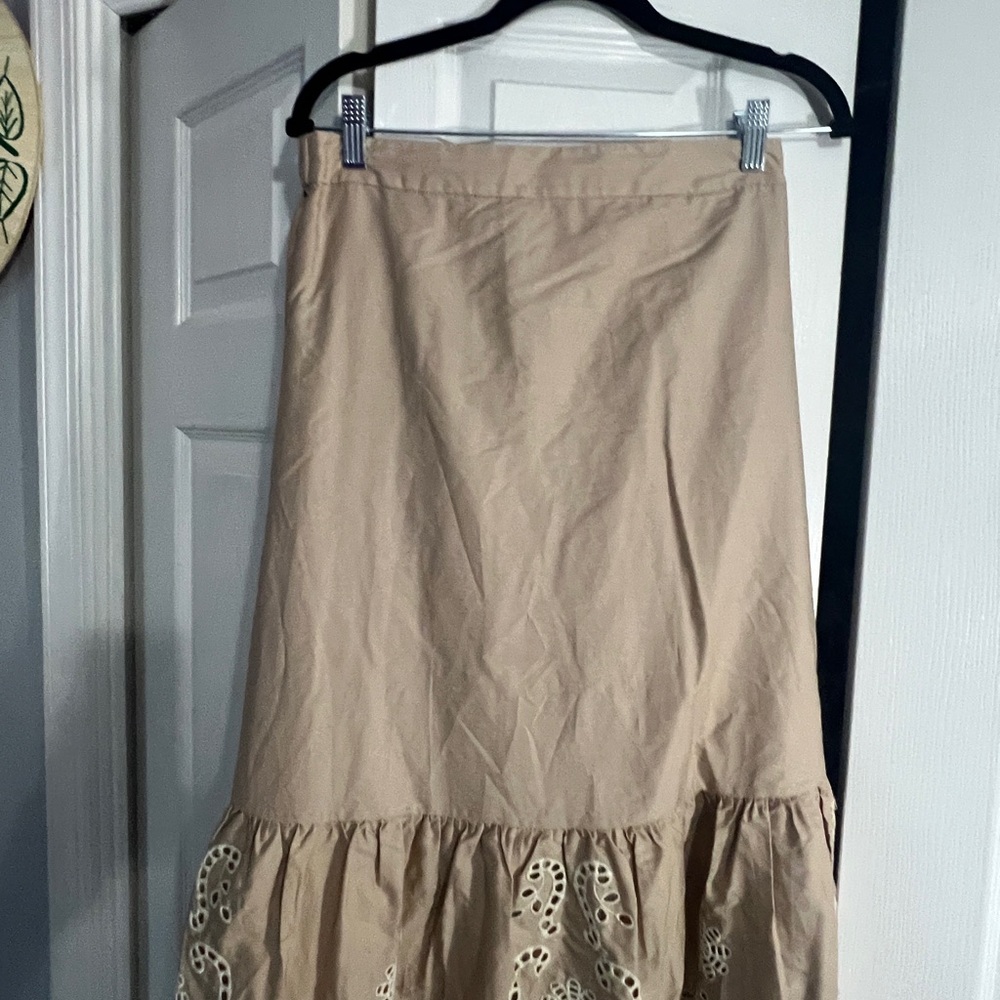 NWOT Moon River Tan Maxi Skirt with Embroidery - Picture 4 of 12